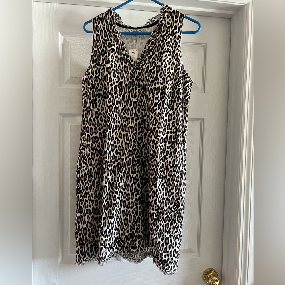 Tommy Bahama Cats Meow Ruffle Shift Dress, size M. New with tags!!